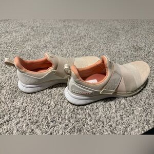 TIEM Latus Studio Fitness Cross-Training Sneaker